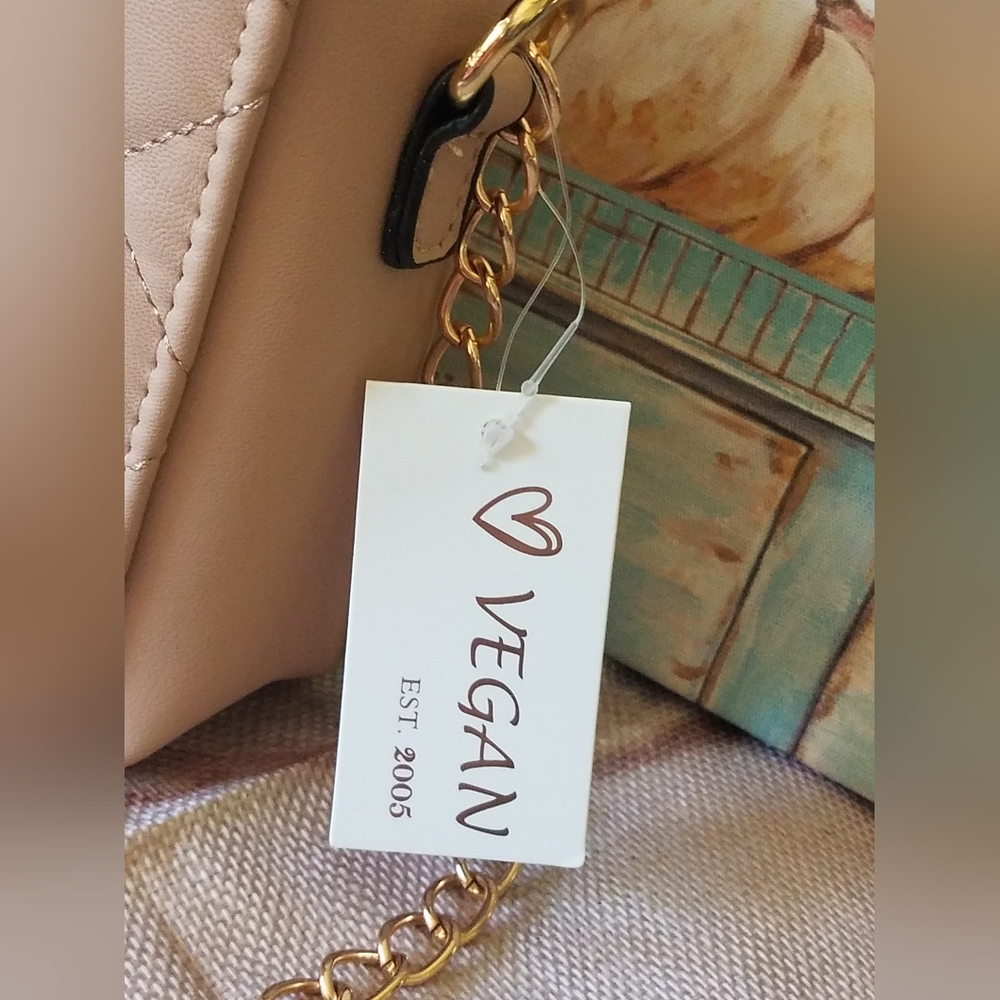 NWT Turn Lock ♡ Vegan Shoulder Bag - Picture 3 of 13